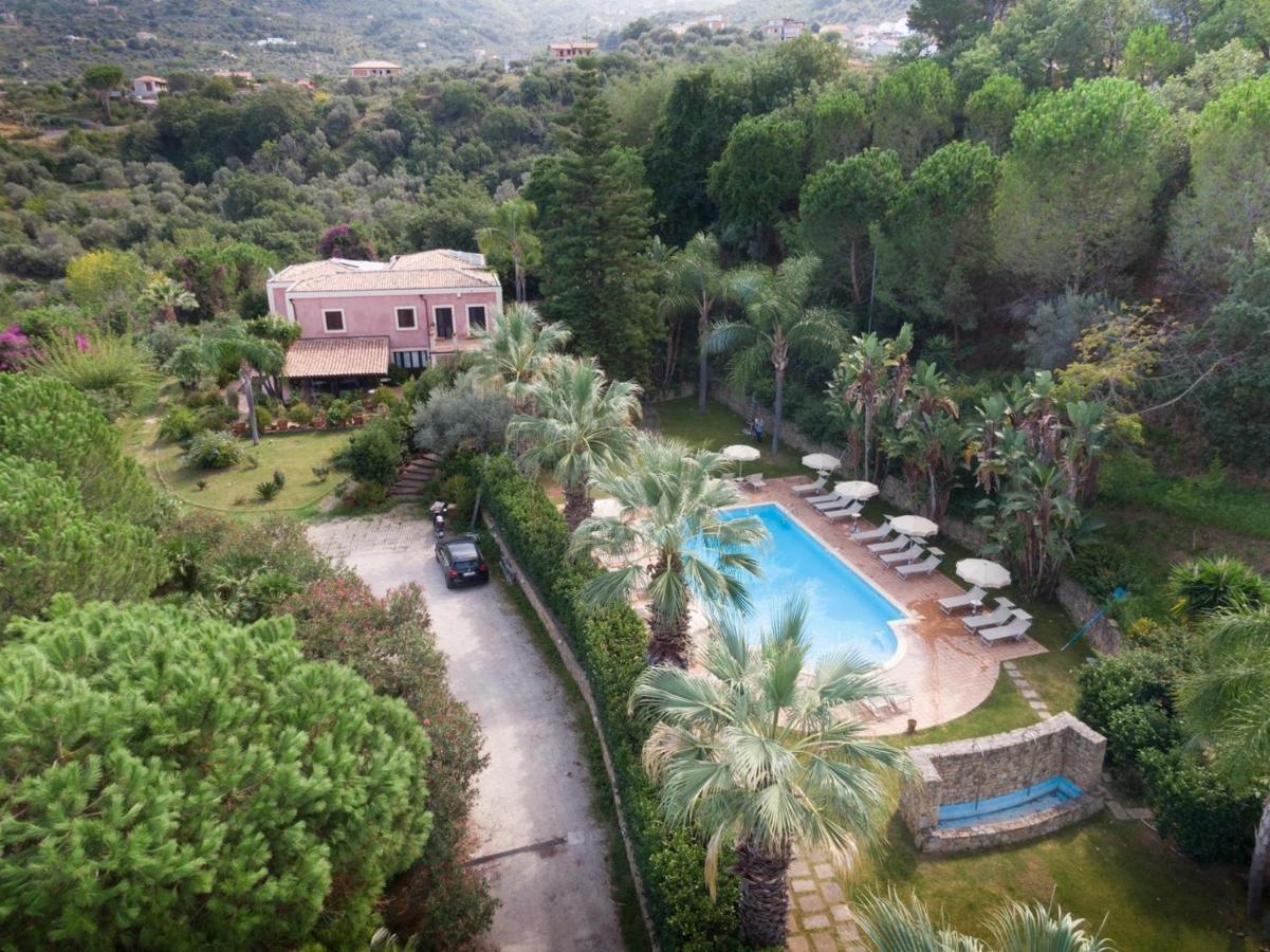 Agriturismo Villa Luca SantʼAgata di Militello Extérieur photo